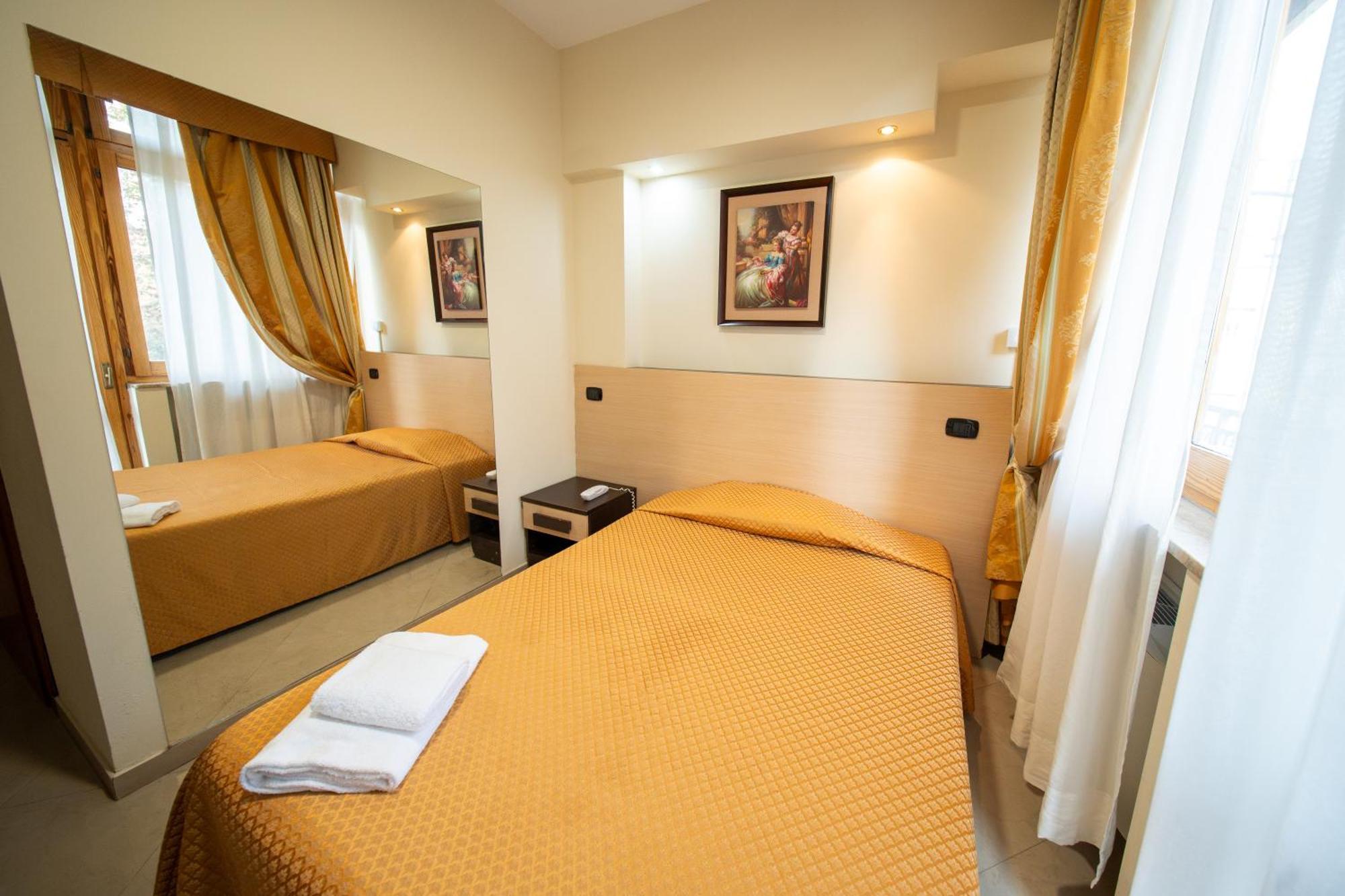 Hotel Residence Sestriere مونْكالييري المظهر الخارجي الصورة